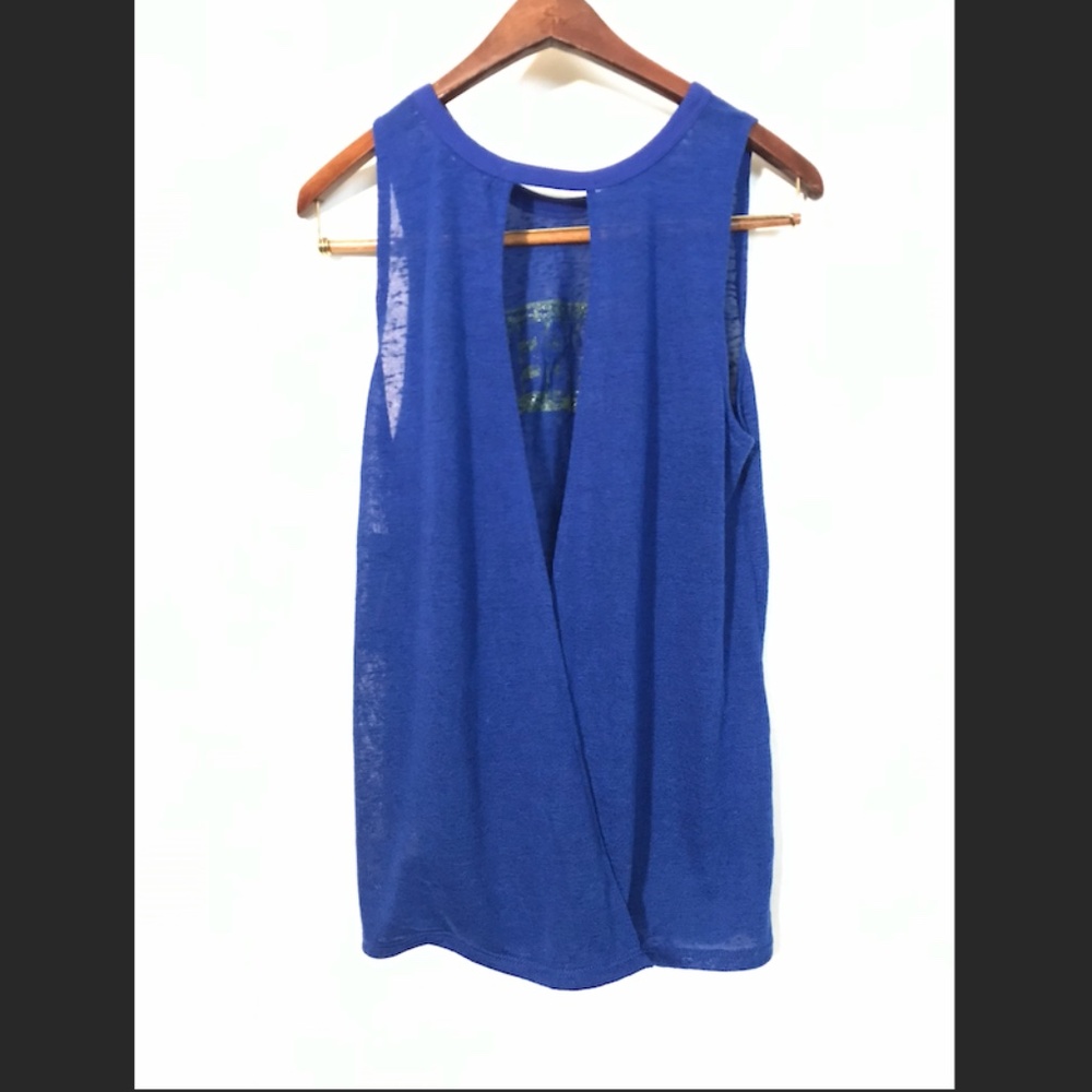 4/$29 Rampage tank top size large open back knit top